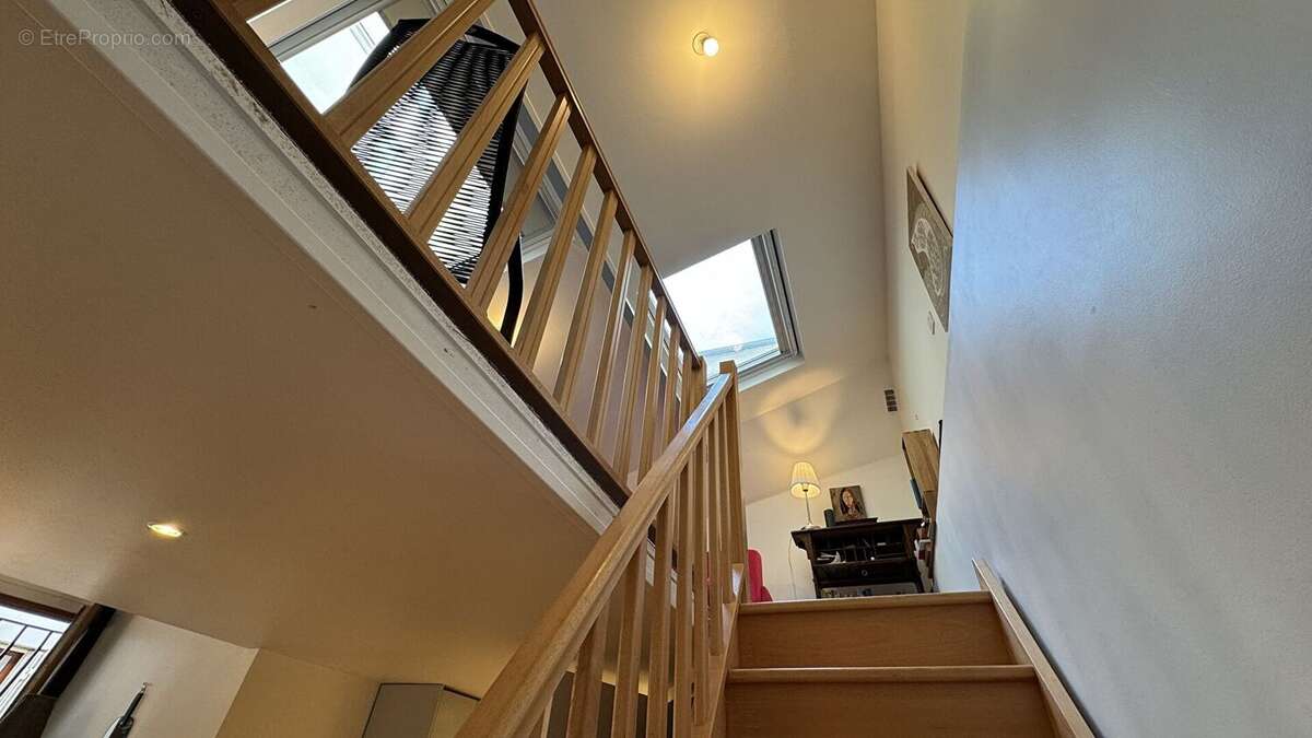 Appartement à PARIS-7E
