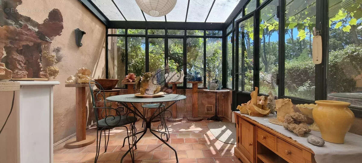 Maison à CUCURON