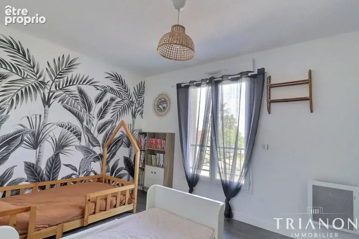 A VENDRE : Maison familiale connectée – 160 m² – DPE A – proche gare  - TACOIGNIERES - photo 13