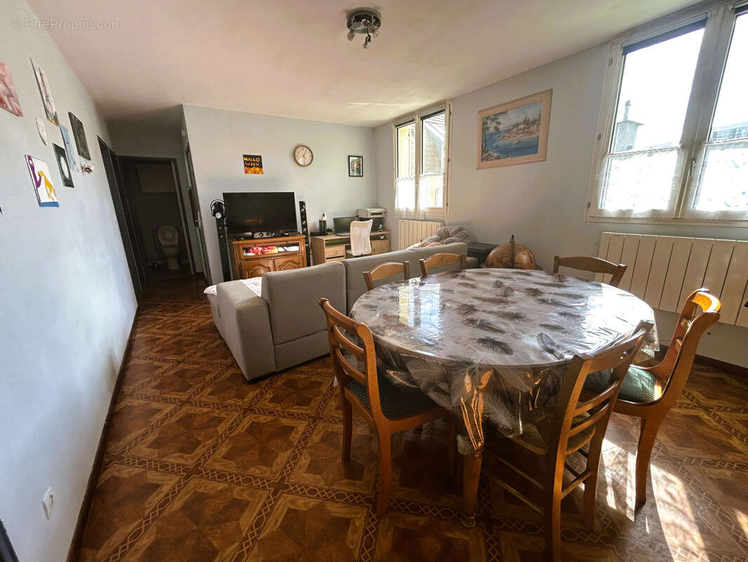 Appartement à PONT-SAINTE-MAXENCE