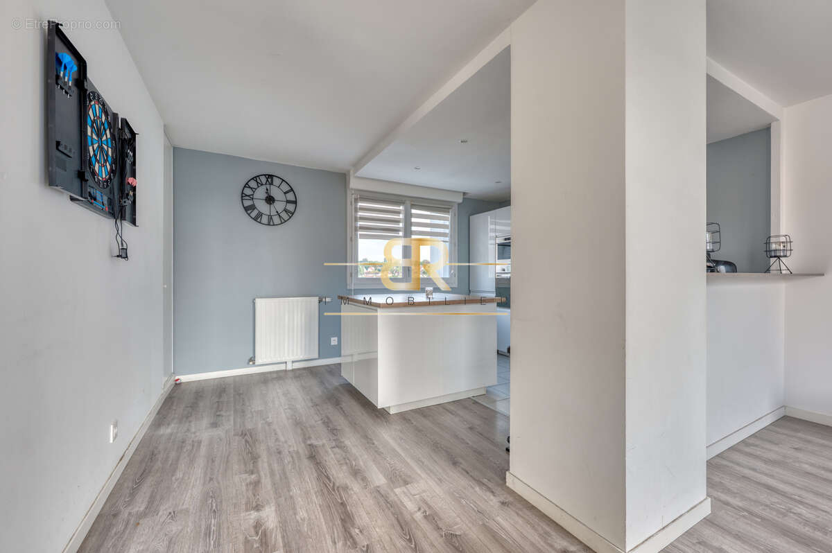 Appartement à LIMEIL-BREVANNES
