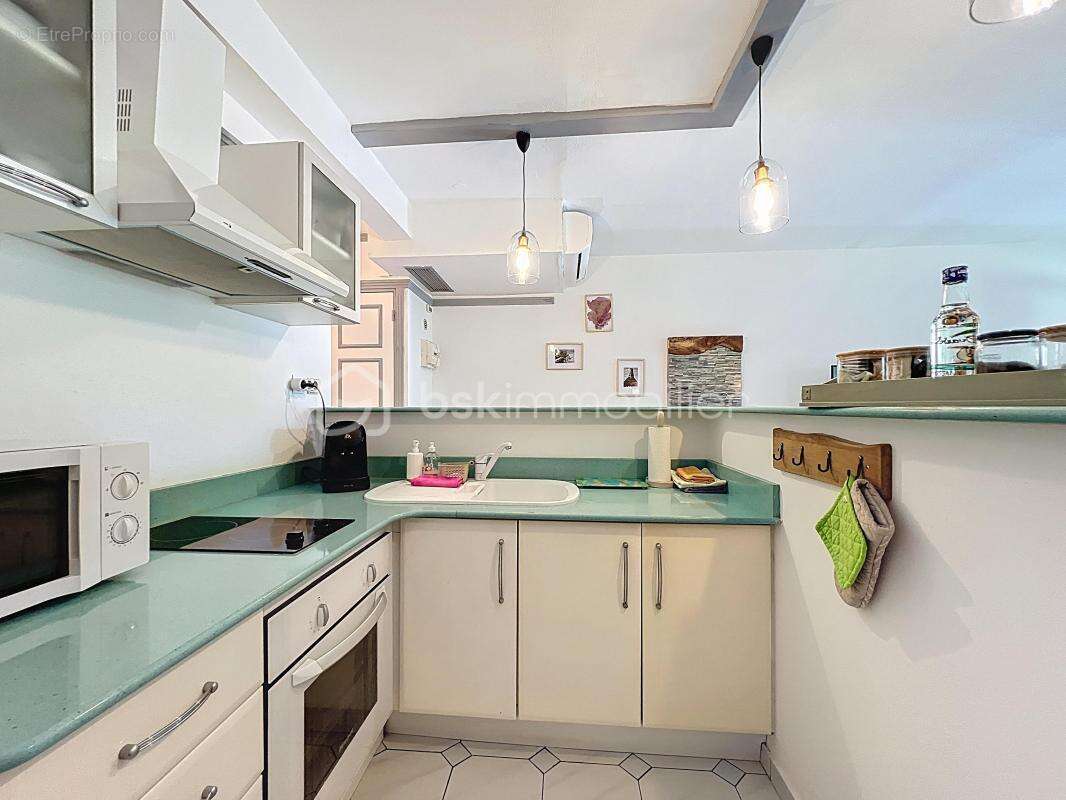Bel appartement 41,60 m2 résidence de standing avec piscine - photo 5