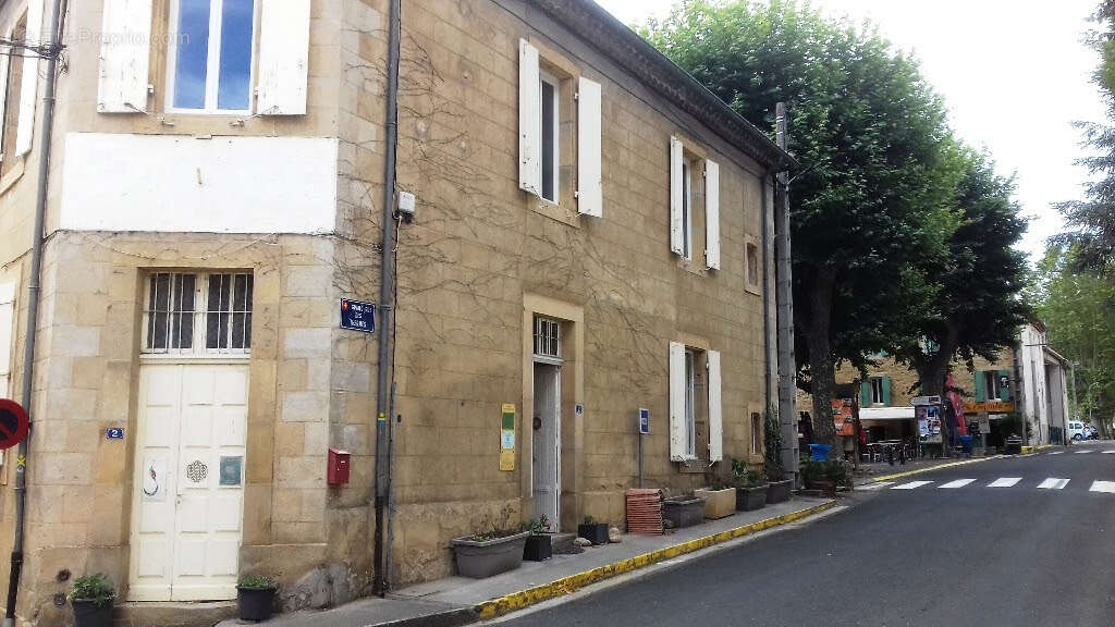 Maison à COUIZA