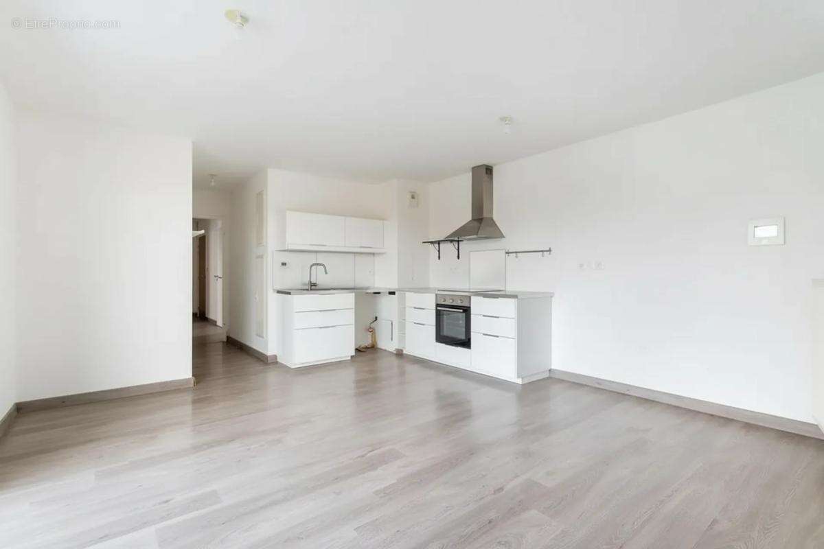Appartement T3 lumineux avec balcon à Lomme - photo 2