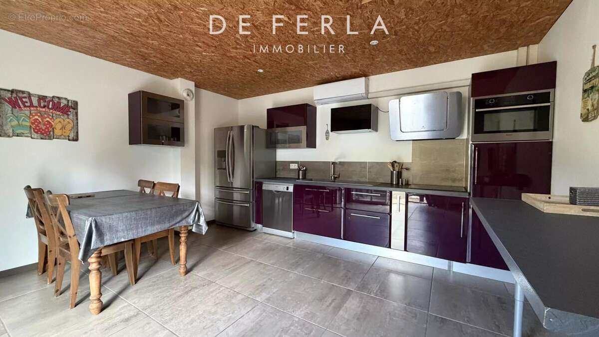 Maison à FREJUS