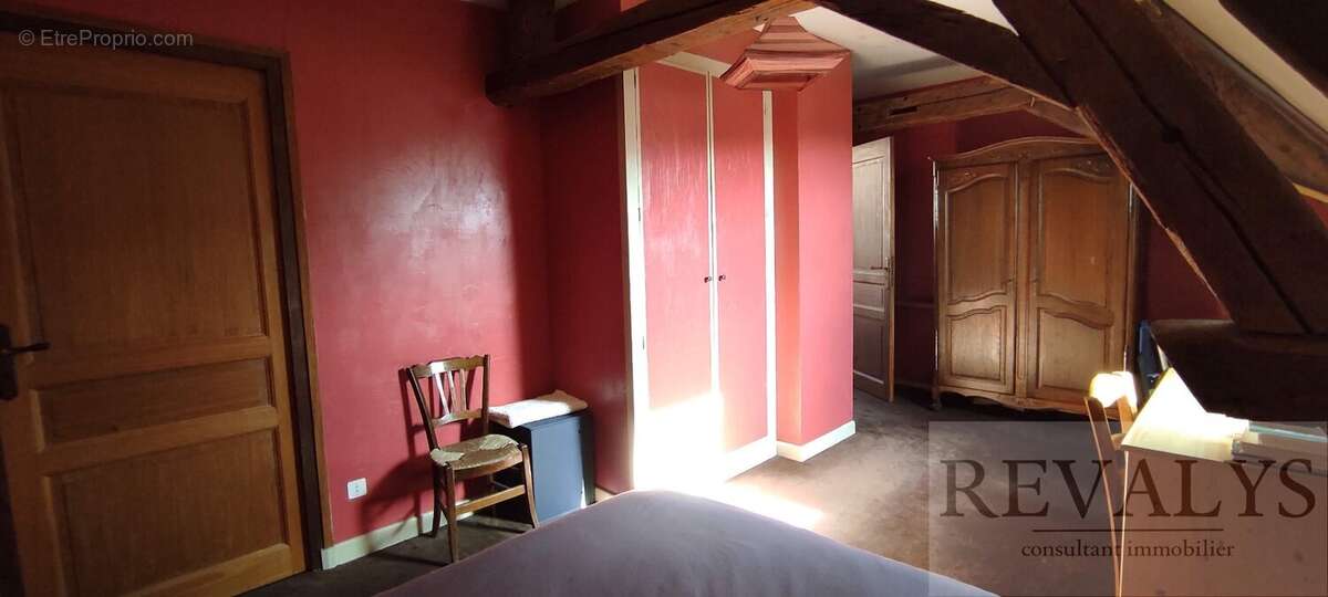 Maison à AUTUN