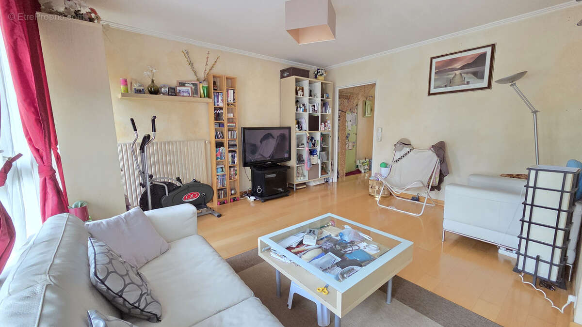 Appartement à LIMEIL-BREVANNES