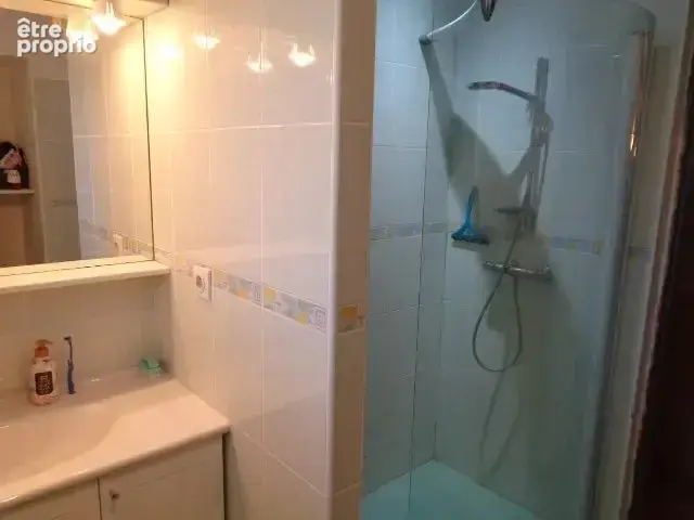 Charmante maison de village à 3 chambres avec granges et jardin privé - photo 13