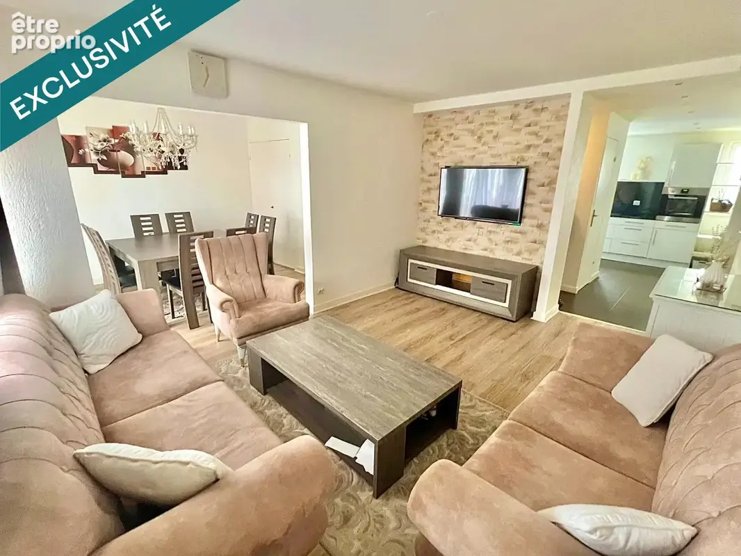 Photo 1 - Appartement à RILLIEUX-LA-PAPE