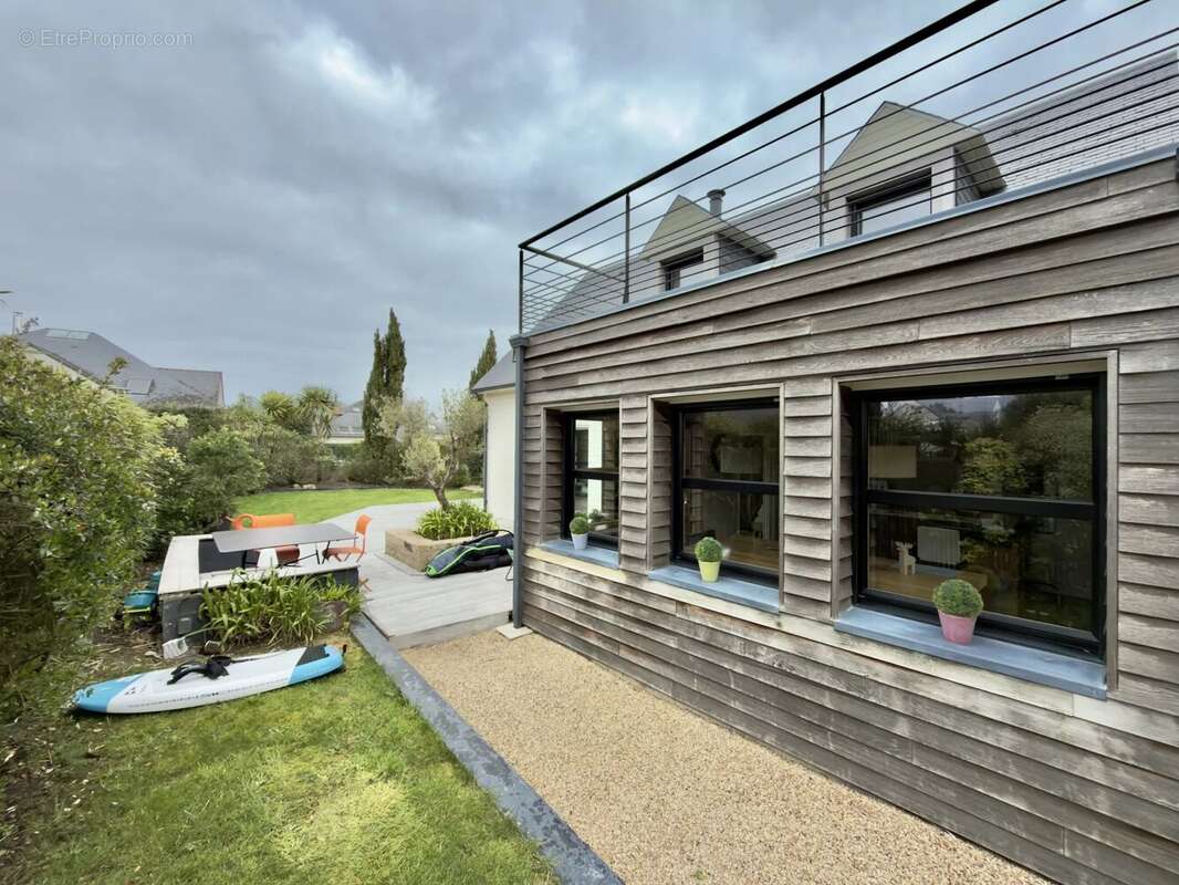 Maison à LARMOR-BADEN