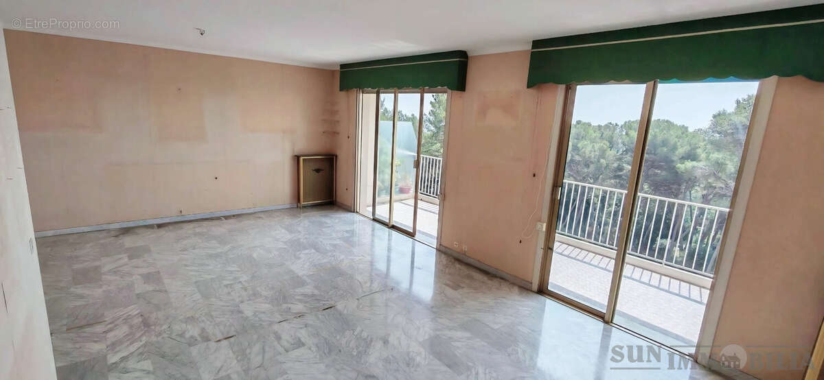 Appartement 90 m² à Cagnes-Sur-Mer  - photo 6