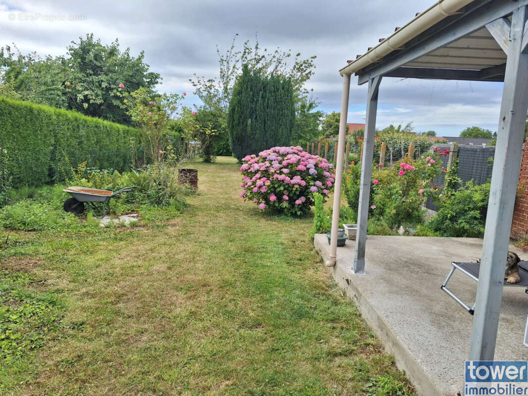 Maison à ALLOUAGNE