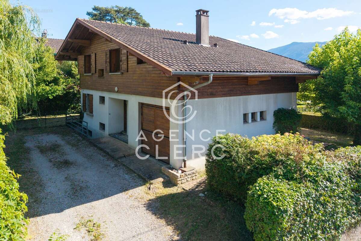 Maison à VEYRIER-DU-LAC