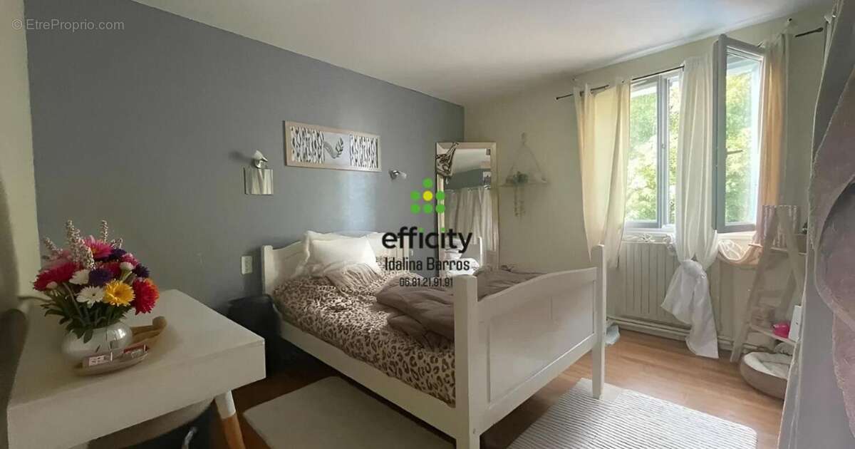 Maison 158 m² à Mouthiers-Sur-Boeme  - photo 8