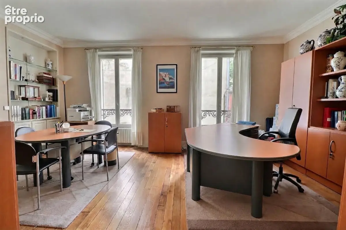 Photo Appartement à Neuilly-Sur-Seine au prix de 749 000€