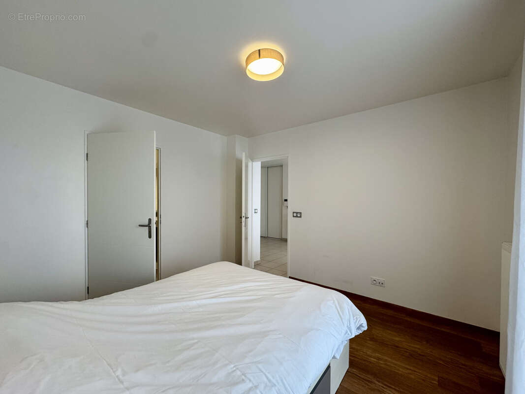 Appartement à EMERAINVILLE