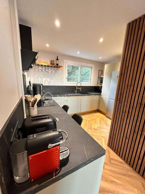 Appartement à CUERS