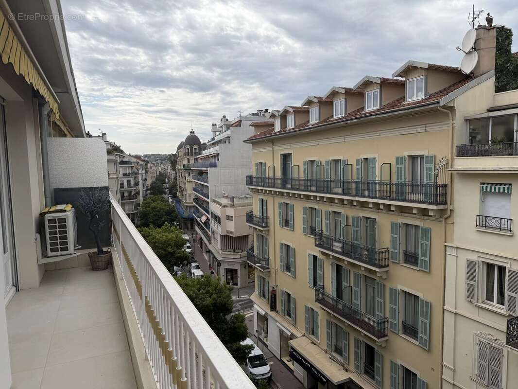 Appartement à NICE