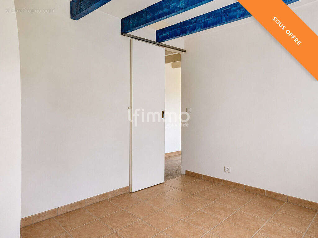 Longère en pierre, 3 pièces de 60 m² à Cast 29150 - photo 15