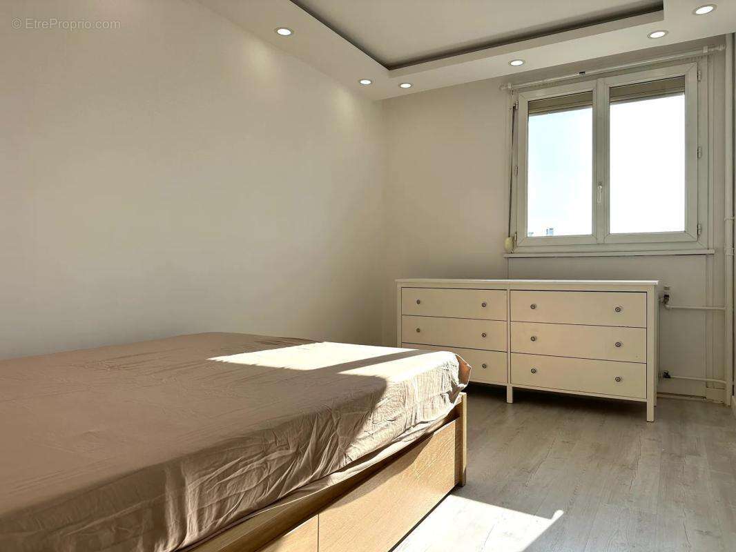 Reims – Appartement T4 de 68 m² – 3 chambres – - photo 6