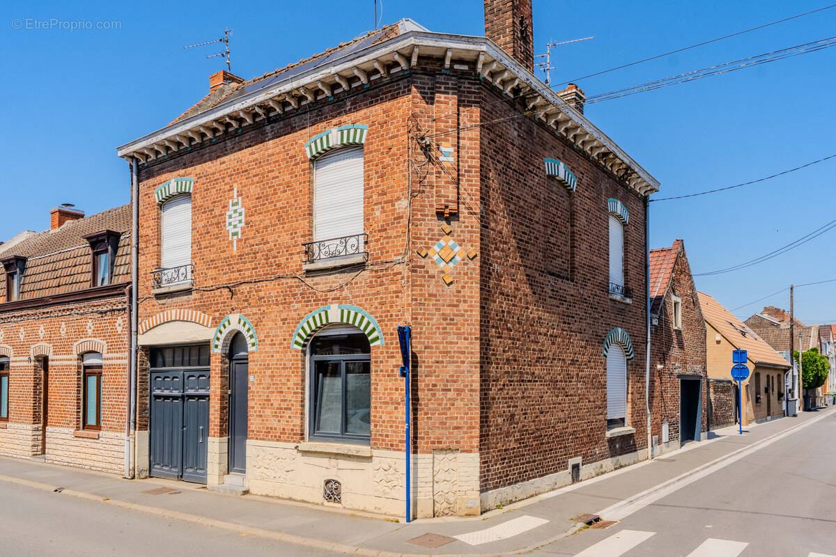 Maison à ANNOEULLIN