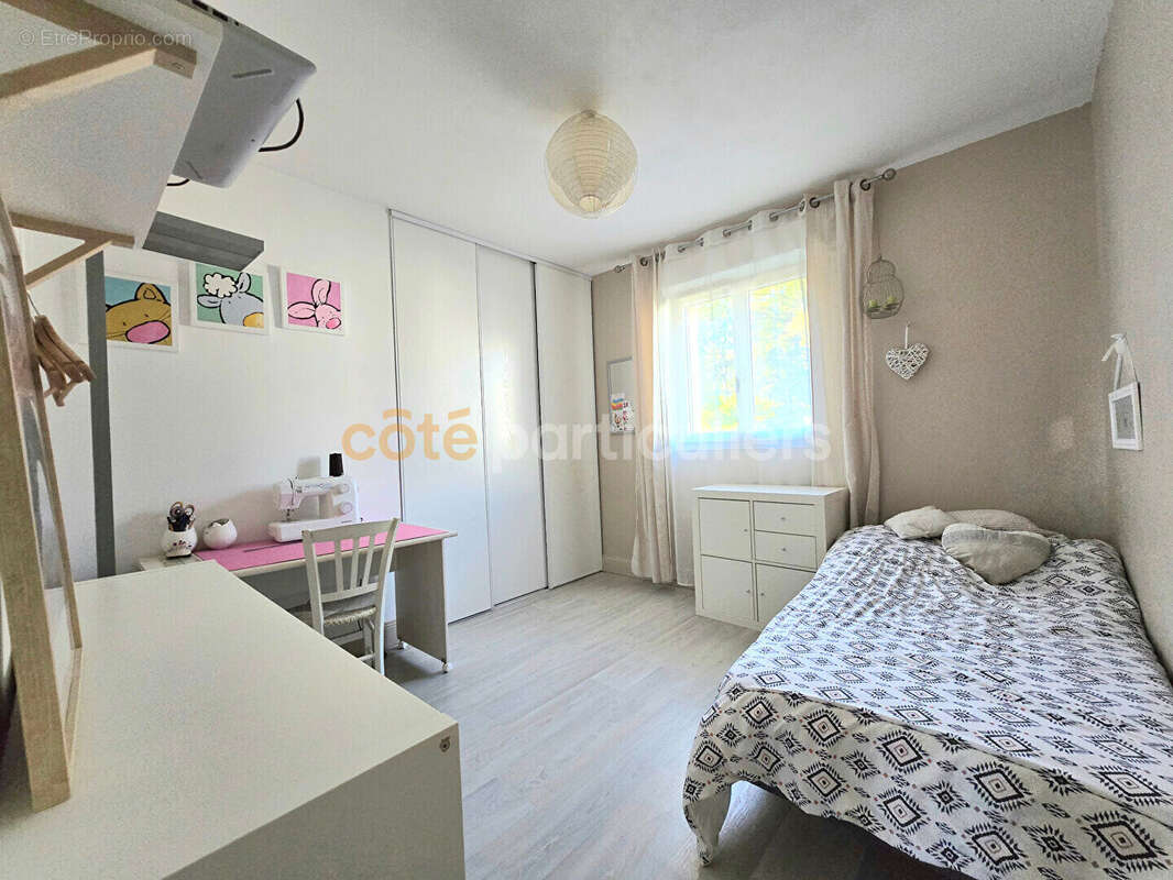 Maison à VILLEPERDUE