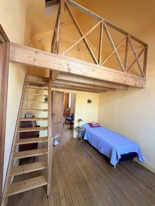 Maison 95 m² à Soulac-Sur-Mer  - photo 4