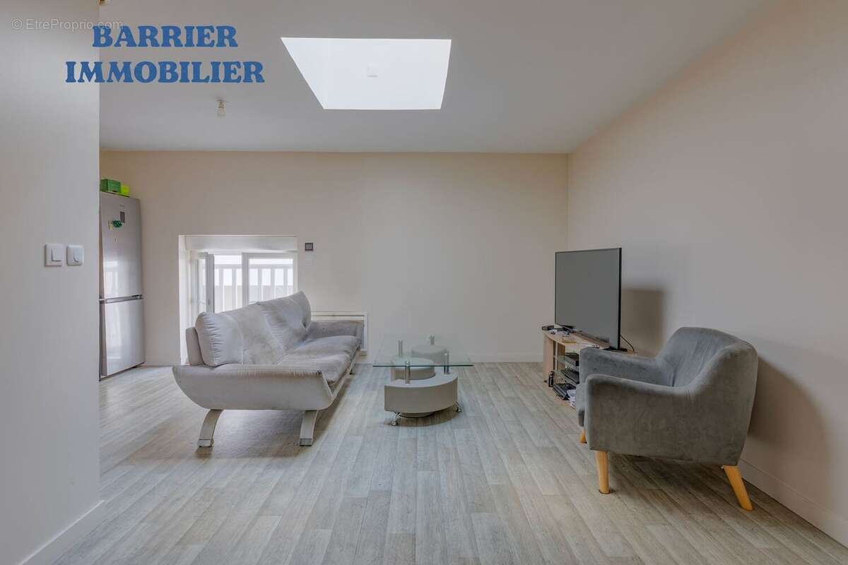 Appartement à BOURGOIN-JALLIEU