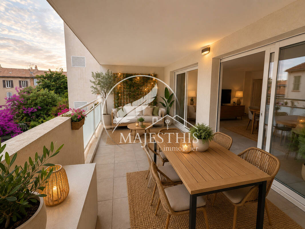 Appartement à HYERES