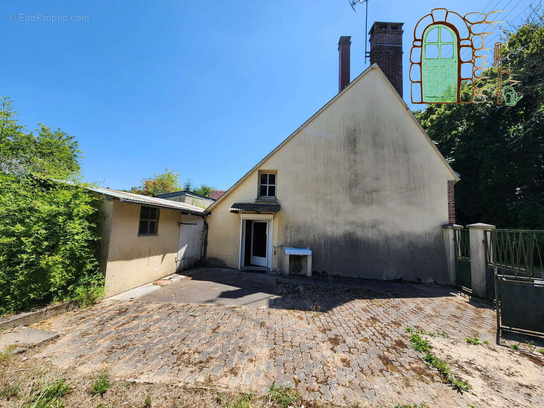 Maison 93 m² à Sarge-Sur-Braye  - photo 9