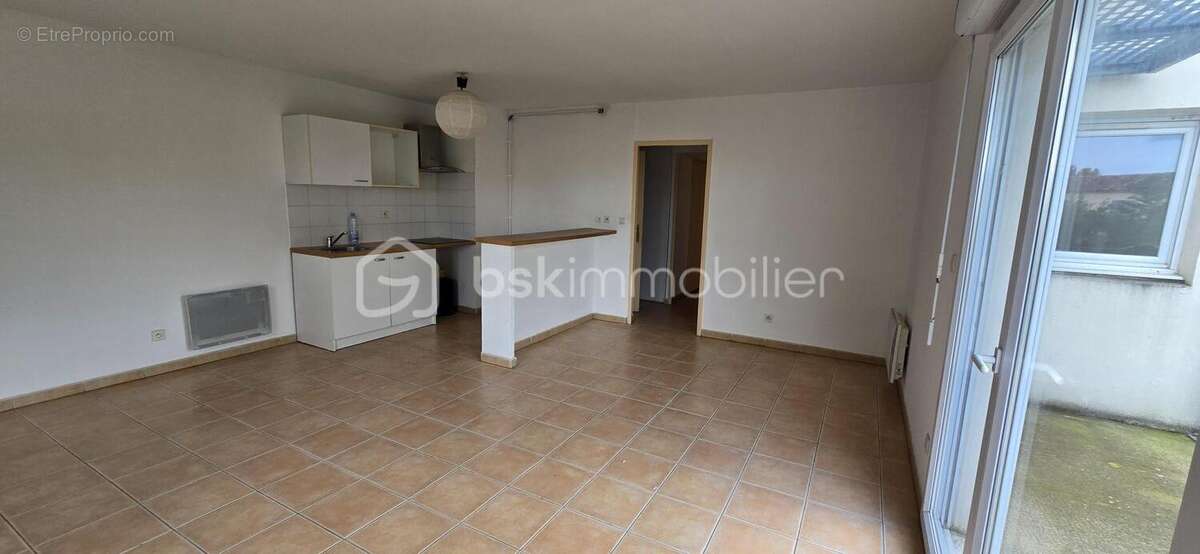 Appartement T3 avec balcon, piscine et parking – Avignon Pont des Deux Eaux - photo 4