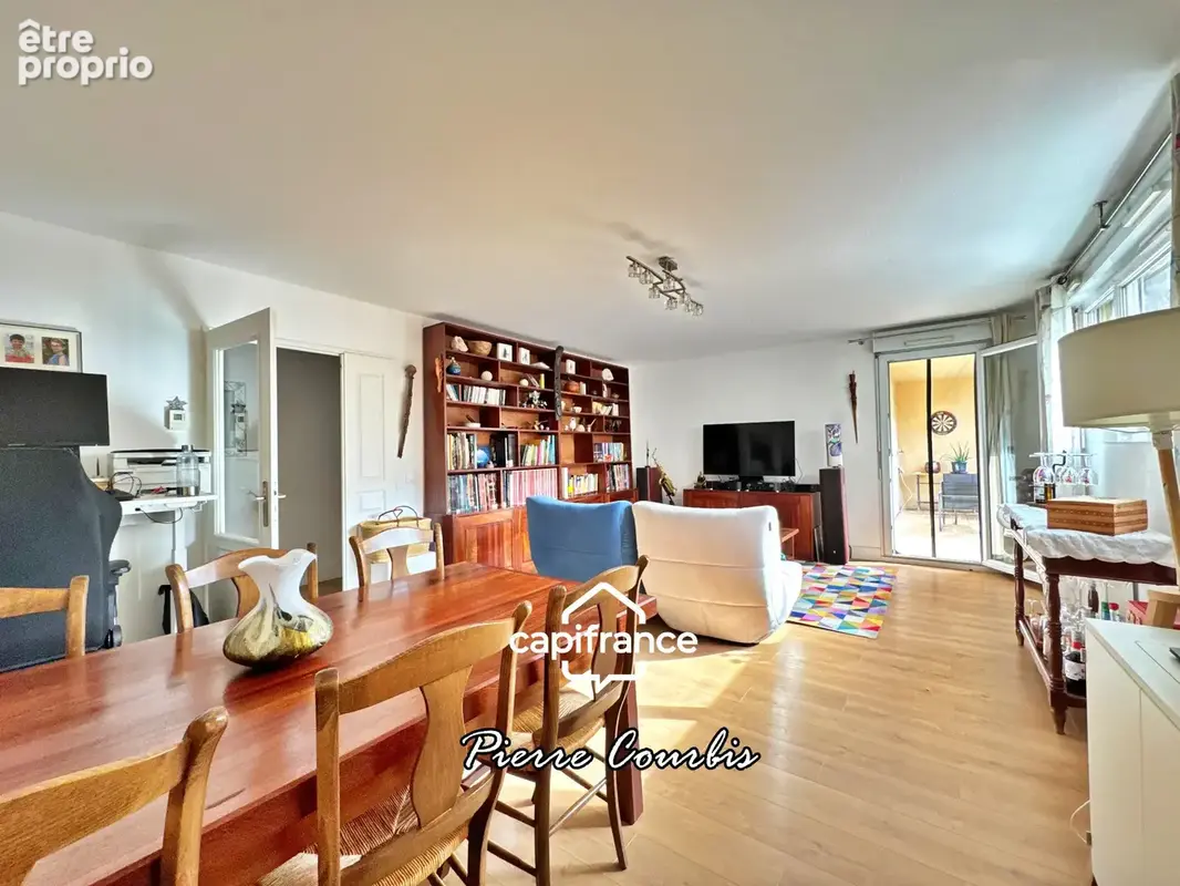 Appartement 5 pièces BRON - secteur FORT-EGLISE - Terrasses et garage - photo 2