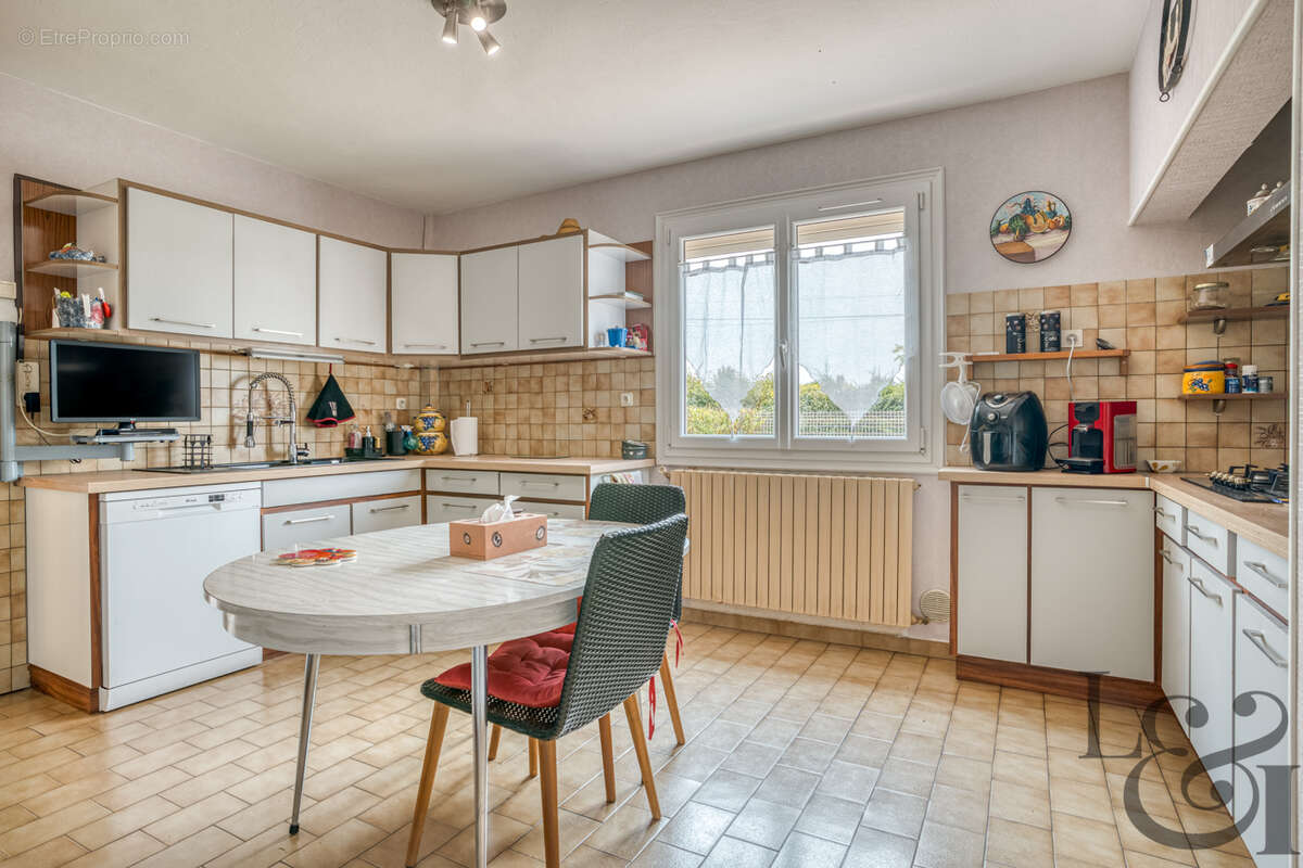 Maison avec dépendance à vendre à Sainte-Livrade-sur-Lot - photo 13