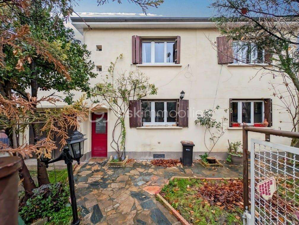 Maison à NOISY-LE-SEC