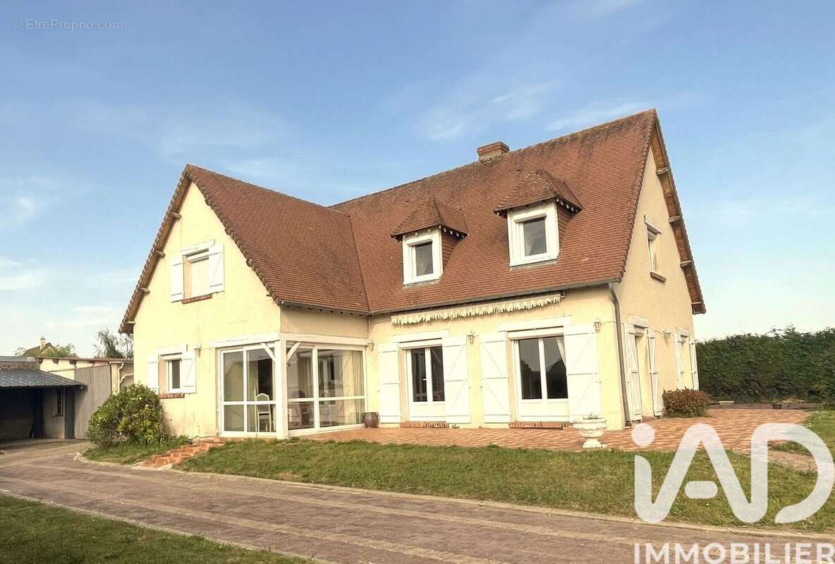 Maison 185 m² à La Cambe  - photo 6