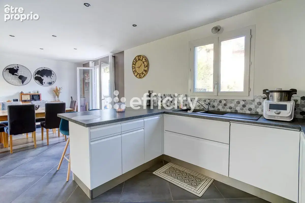 Maison 4 pièces 98 m² à vendre à Toussieu (69780) - photo 4