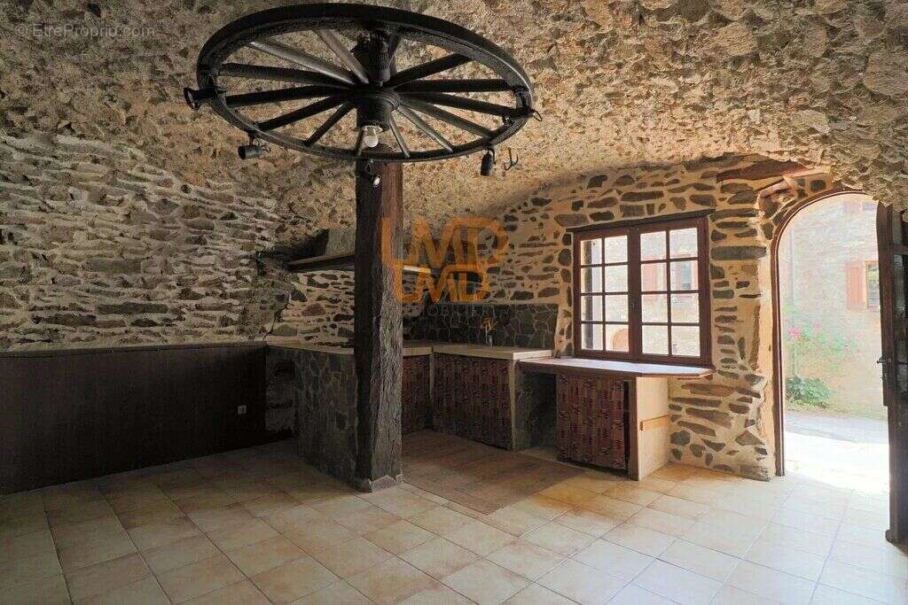 Maison de village en pierre - 95m2 - 4 chambres - Terrain non at - photo 6
