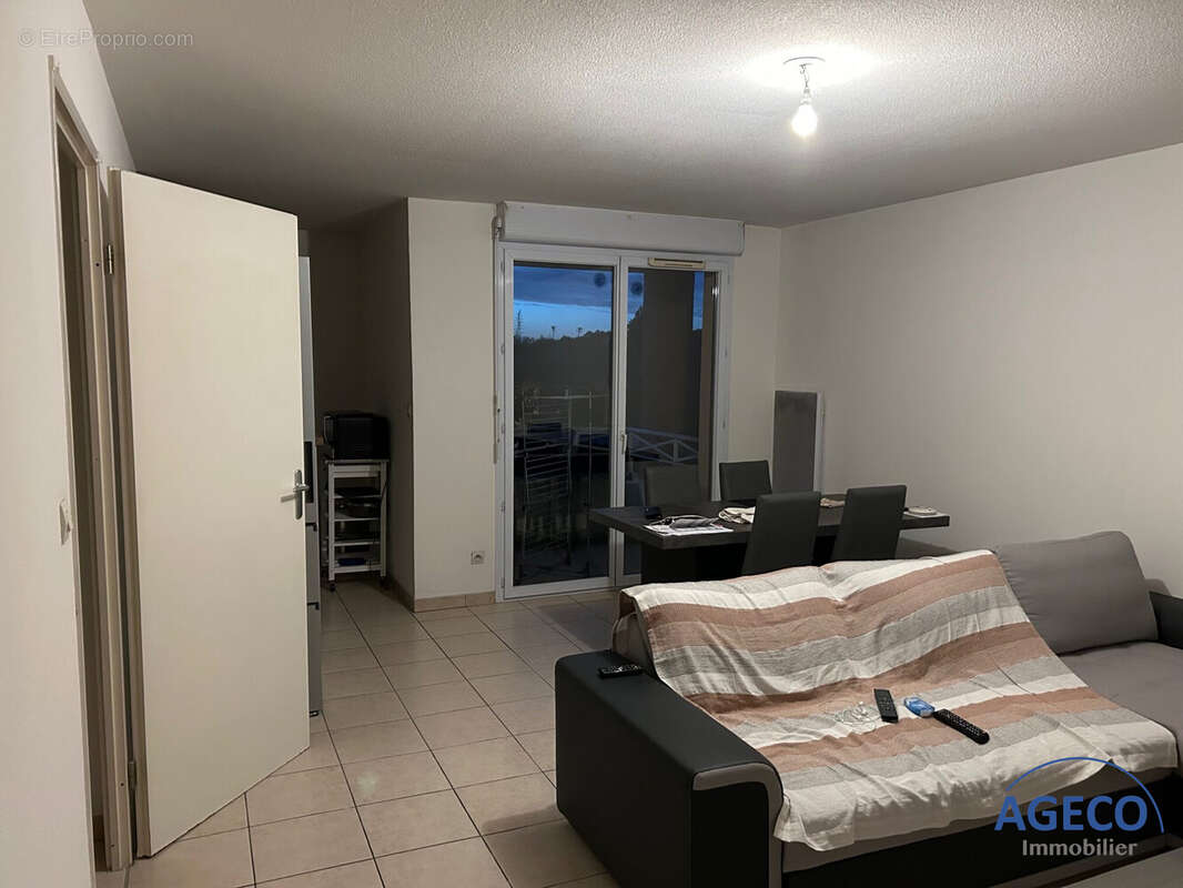 Séjour - Appartement à GAGNAC-SUR-GARONNE