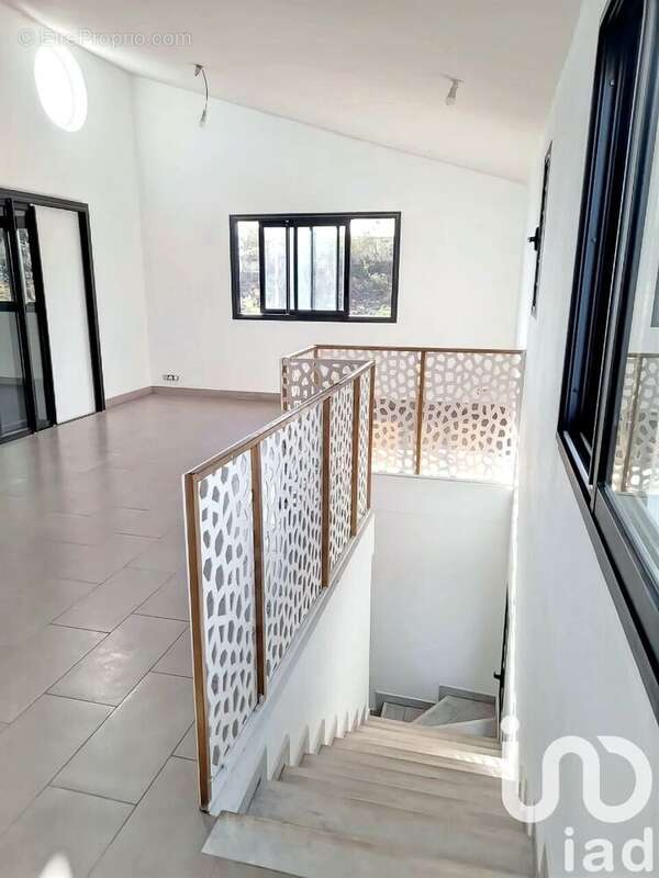 Photo 7 - Maison à LES TROIS-BASSINS