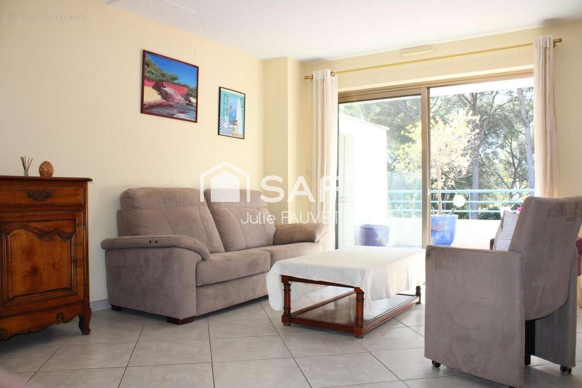 Photo 2 - Appartement à SAINT-RAPHAEL