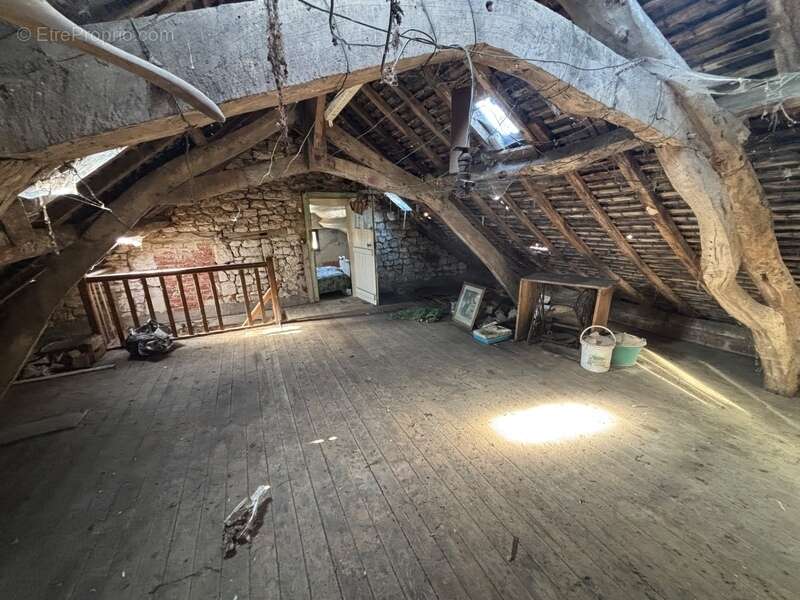 Maison à VADENCOURT