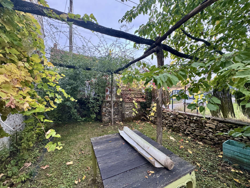 Maison à COULOMMIERS