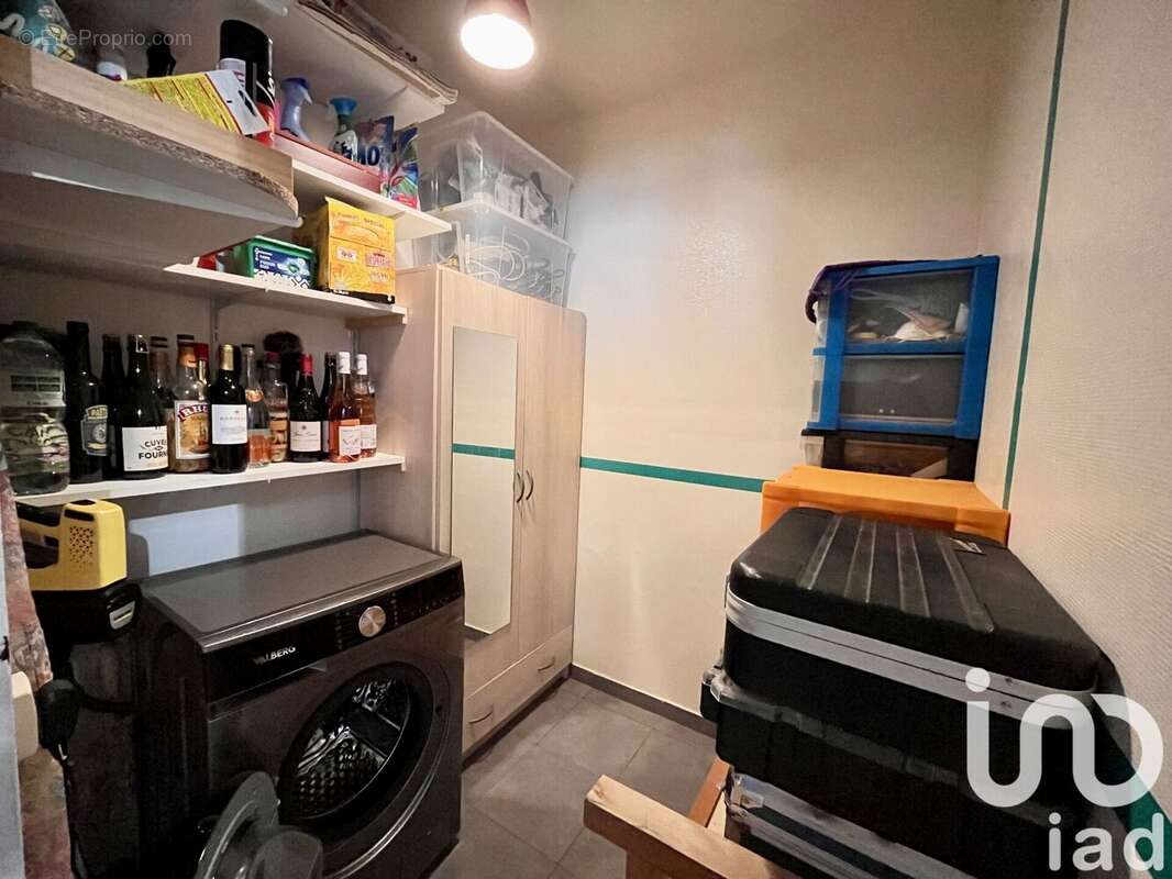 Photo 8 - Appartement à SAVIGNY-LE-TEMPLE