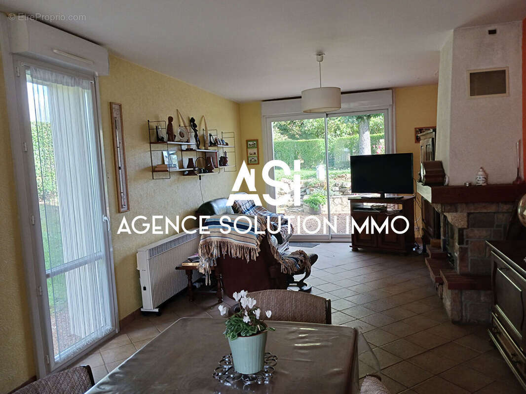 Maison à CONDE-SUR-SARTHE