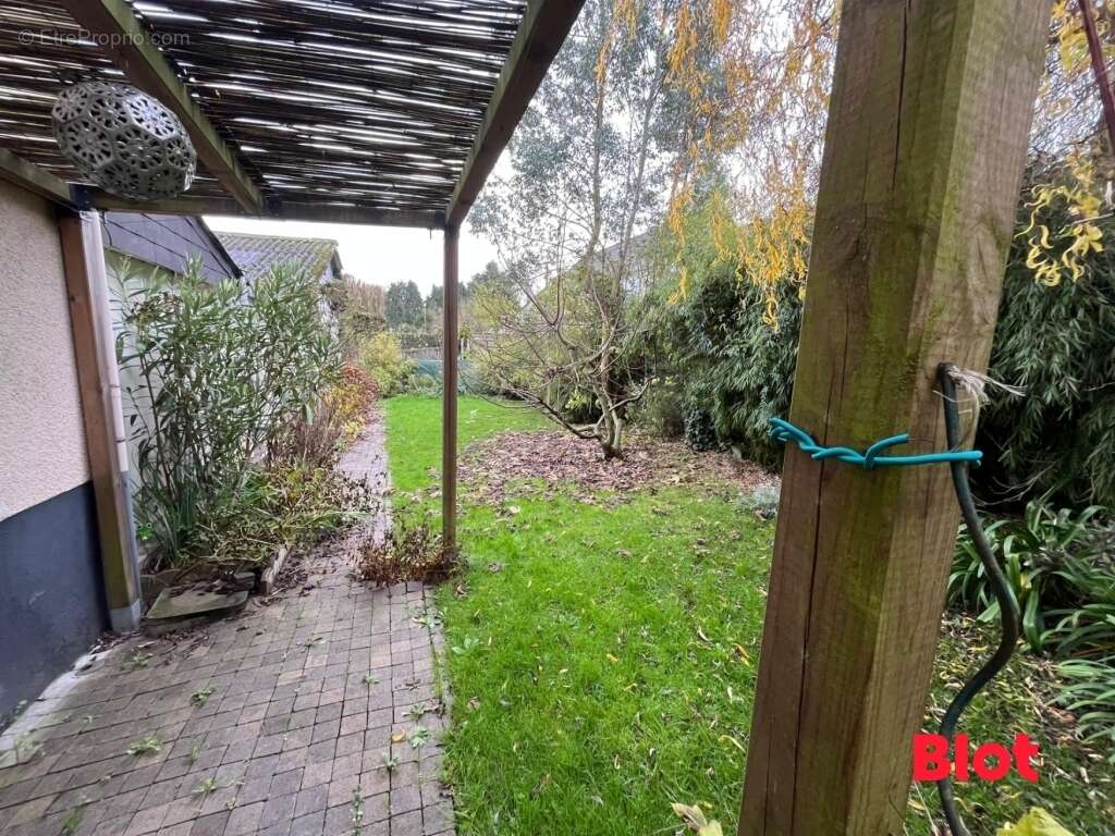 Maison à CORPS-NUDS