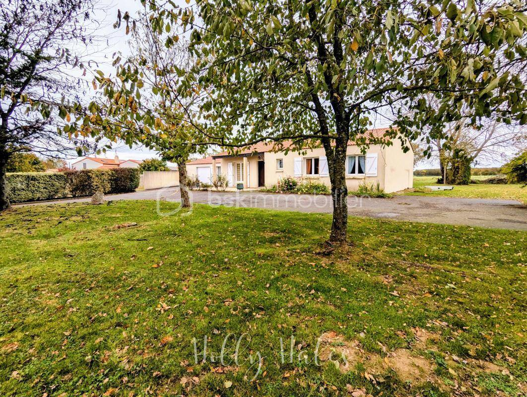 Maison à SAINT-DENIS-LA-CHEVASSE