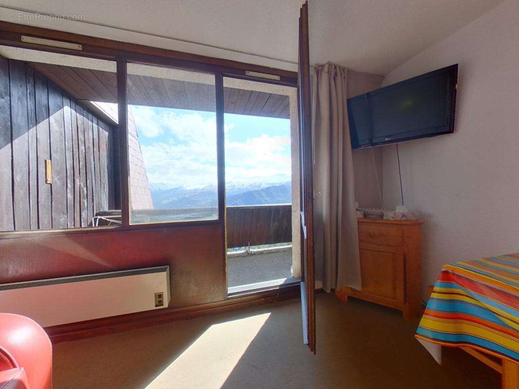 Appartement à UVERNET-FOURS