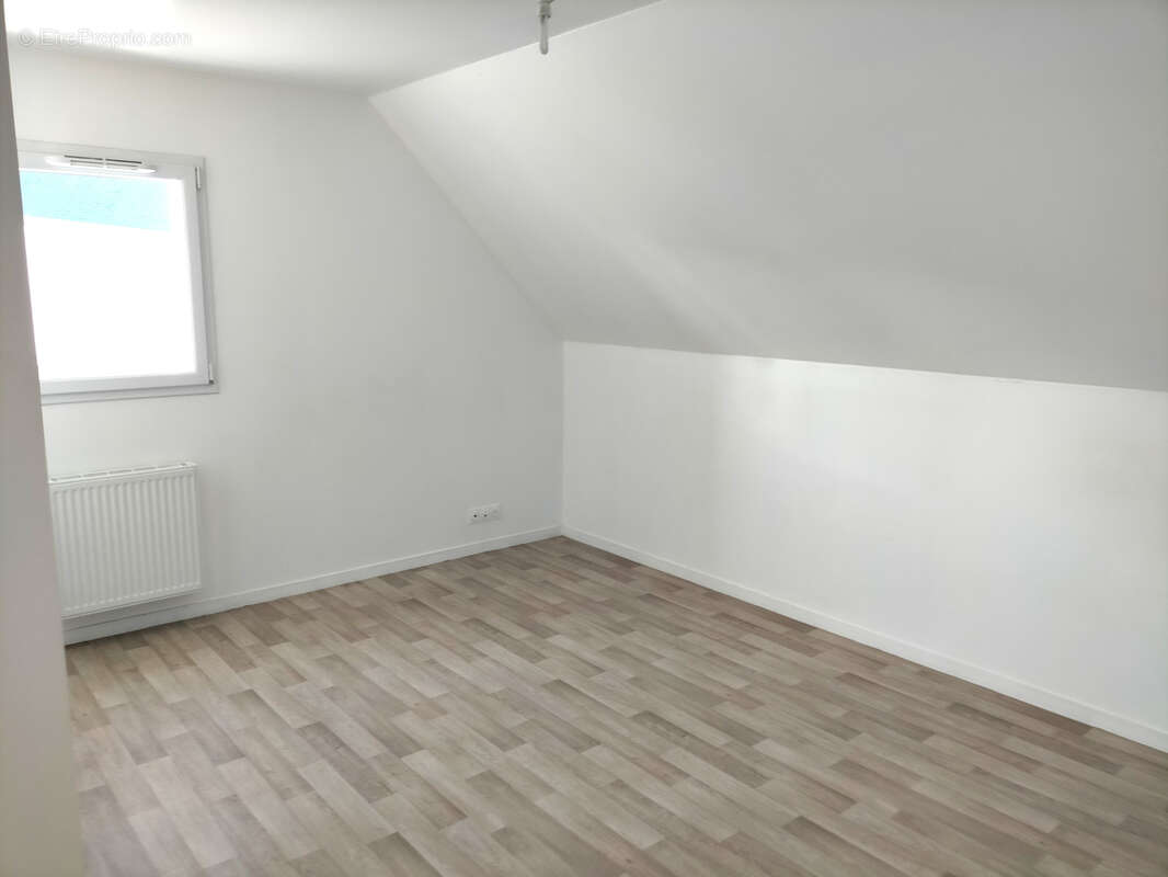 Maison à PLESSIX-BALISSON
