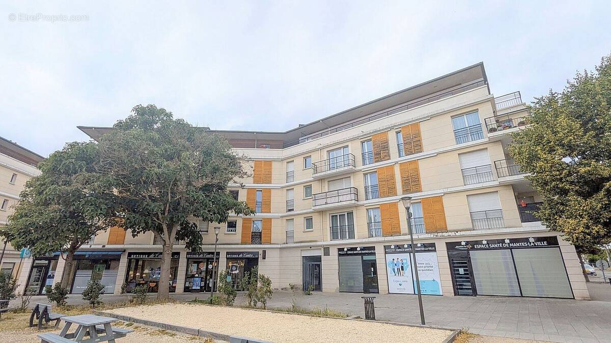 Appartement à MANTES-LA-VILLE