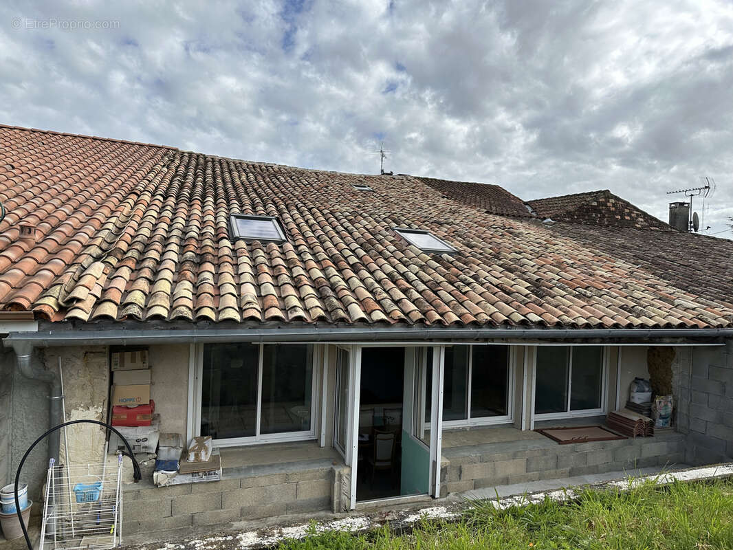 Maison à TOMBEBOEUF